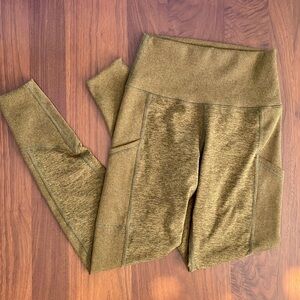 Aerie Offline The Hugger Leggings